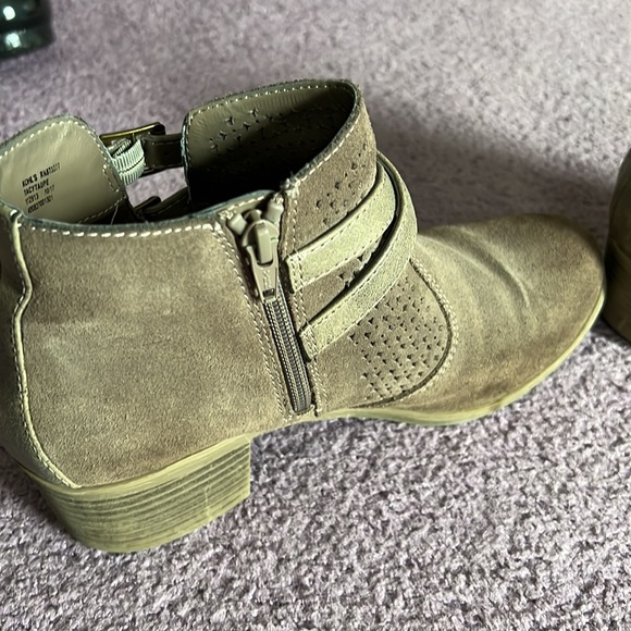 Women’s ankle boots - Picture 3 of 8